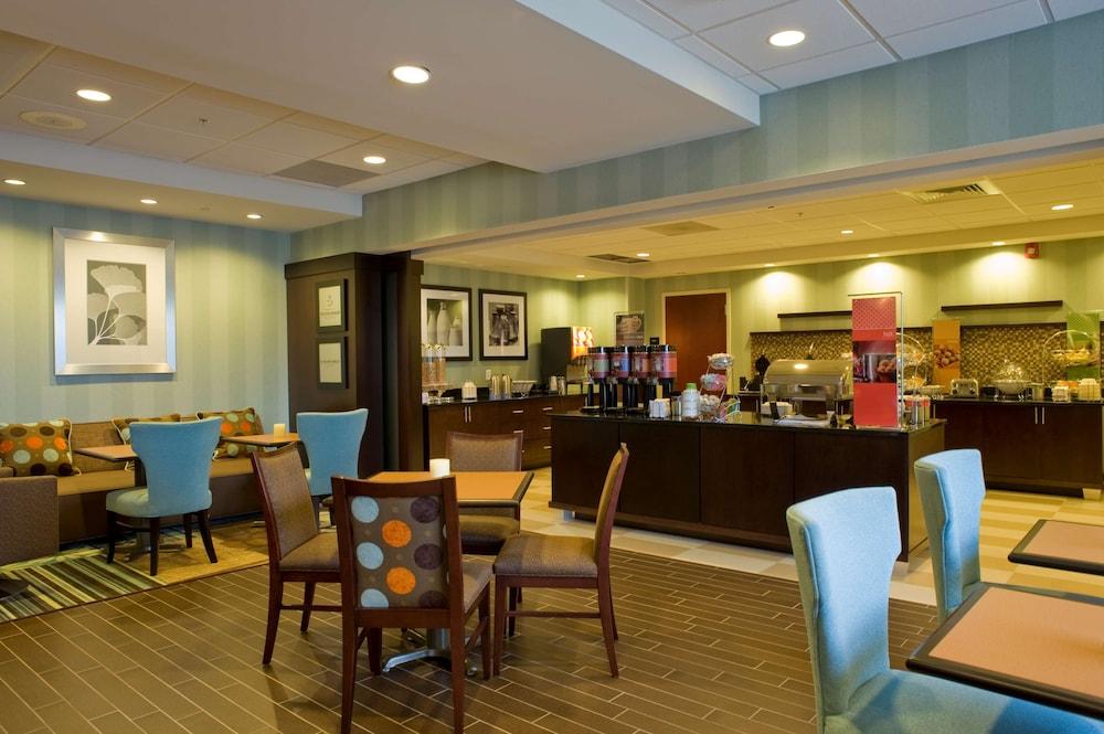 Hampton Inn Anderson/Alliance Business Park Bagian luar foto