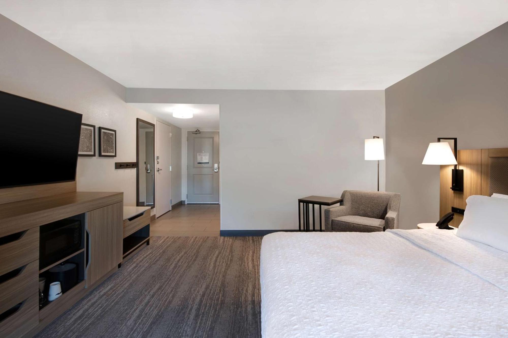 Hampton Inn Anderson/Alliance Business Park Bagian luar foto