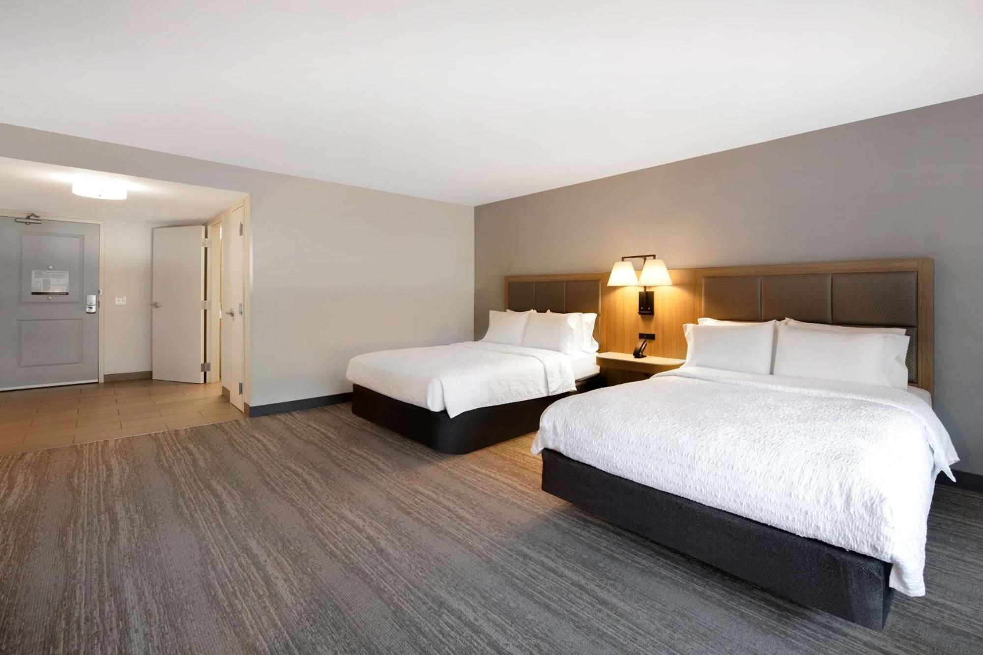 Hampton Inn Anderson/Alliance Business Park Bagian luar foto