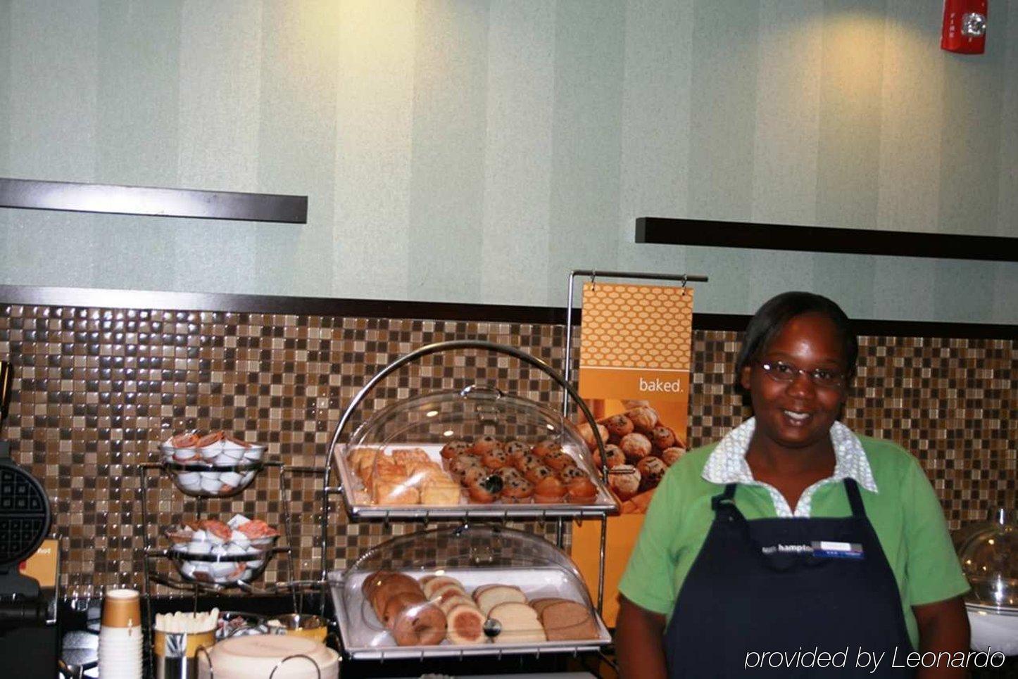 Hampton Inn Anderson/Alliance Business Park Restoran foto