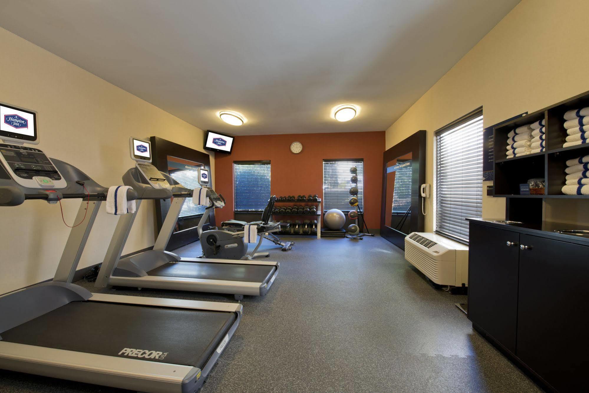 Hampton Inn Anderson/Alliance Business Park Bagian luar foto